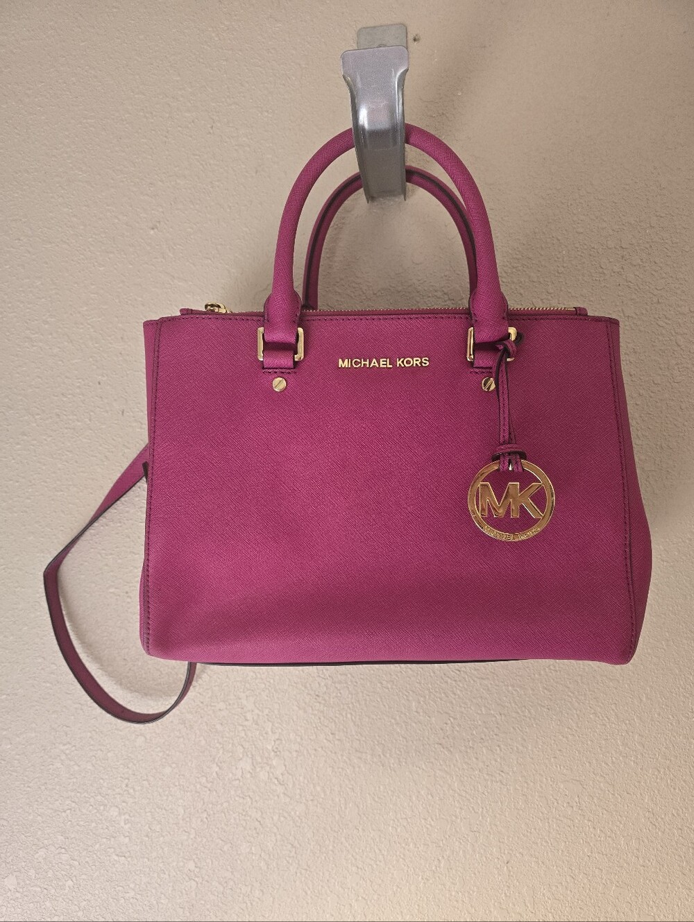 ​Michael Kors Sutton Medium Saffiano Leather Satchel Bag - Magenta / Pink